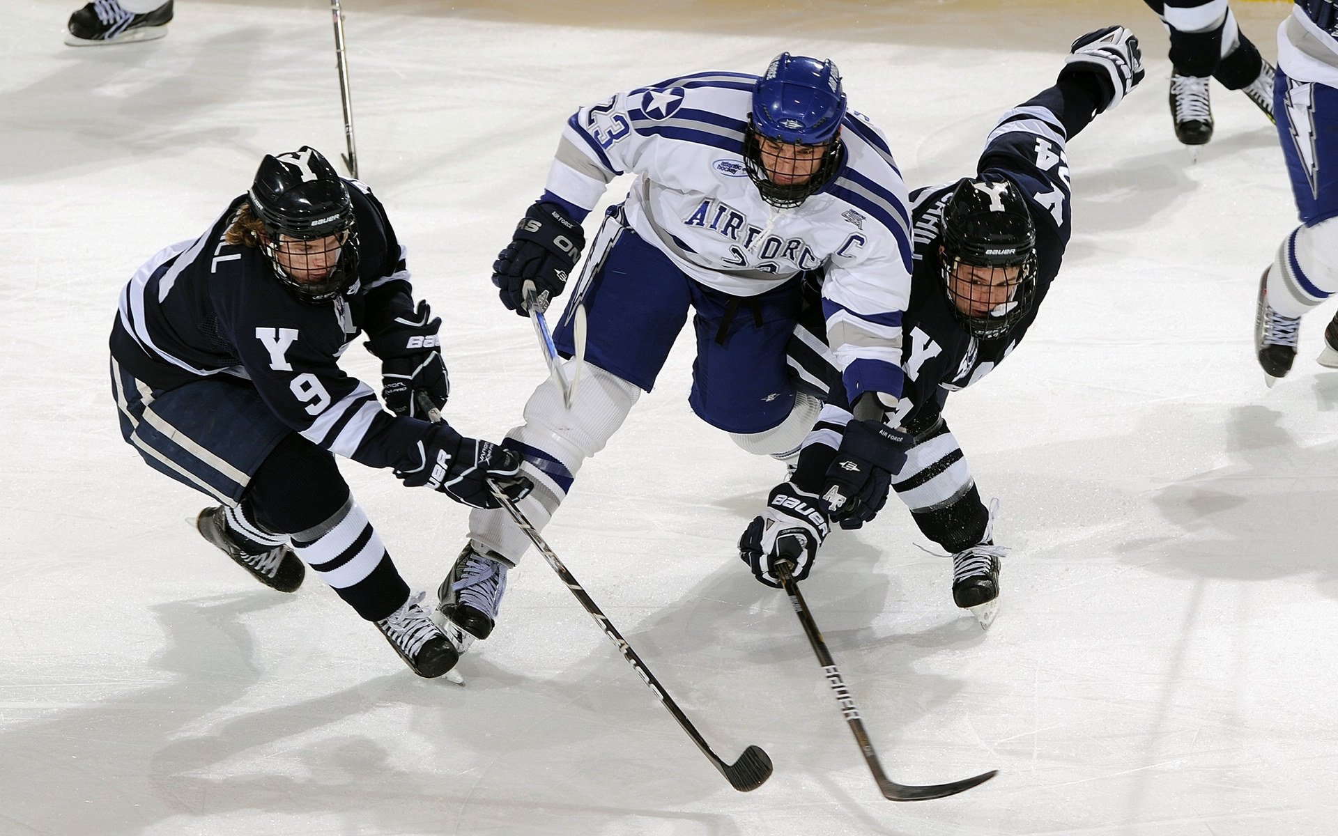 九游下载电脑版官网-体育新闻中心协办体育科技创新与传播融合峰会，全国体育新闻传播学术研讨会